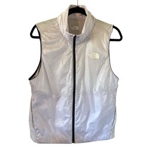 The North Face Women’s  lightweight Vest color light lilac size Large